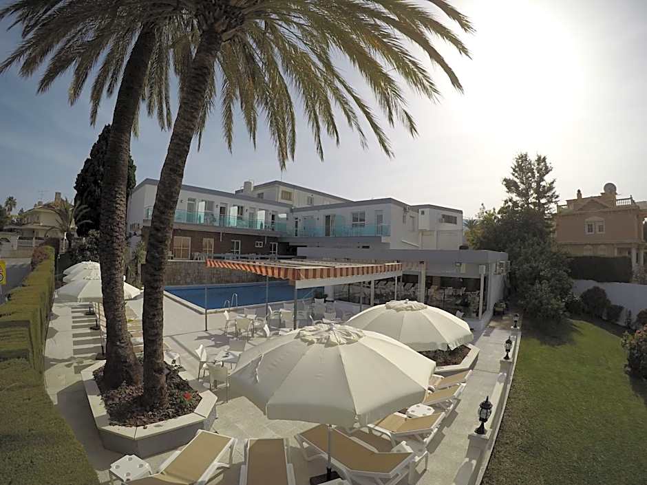 Hotel Complejo Los Rosales