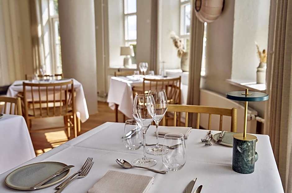 Fakkelgaarden Hotel & Restaurant ApS