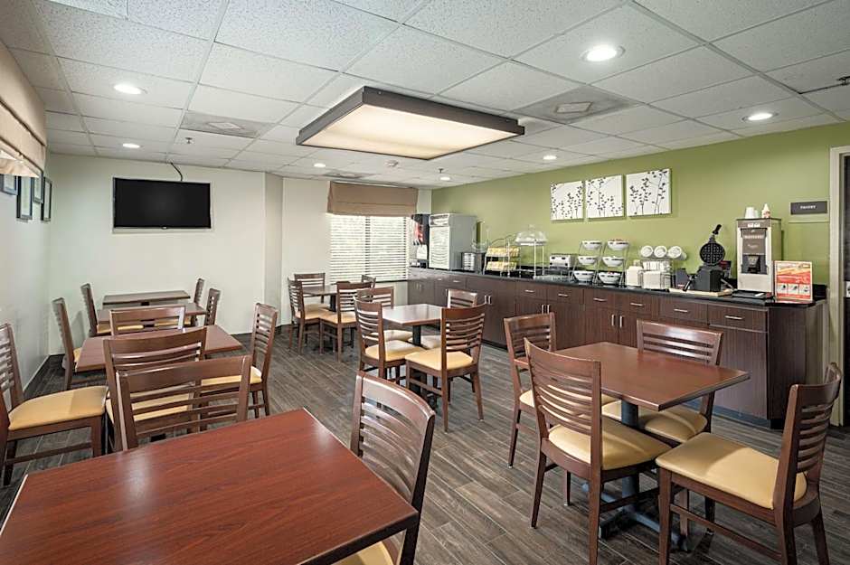 SureStay by Best Western Summerville Flowertown