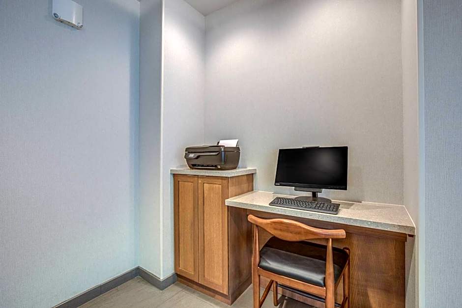 Fairfield Inn & Suites by Marriott Whitewater