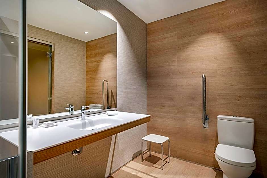 AC Hotel by Marriott Diagonal L´Illa