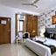 Silver Leaf Noida Hotel