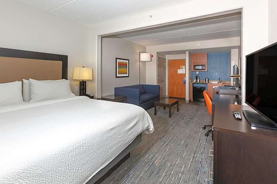 Holiday Inn Express Hotel & Suites Jacksonville Airport By IHG