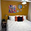 Full Kitchen-youtubetv-smart Locksking Bedtop Fl