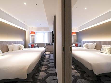 Superior Twin Connecting Room