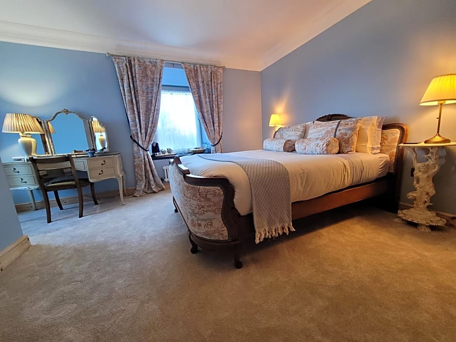 Farmhouse B&B Family stay or Romantic break, on our smallholding close to Narberth