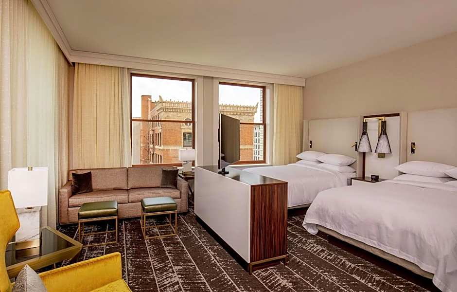 DoubleTree By Hilton Youngstown Downtown
