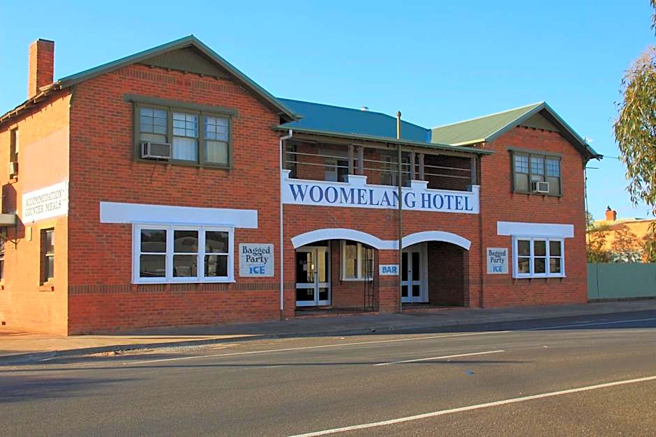 The Woomelang Hotel