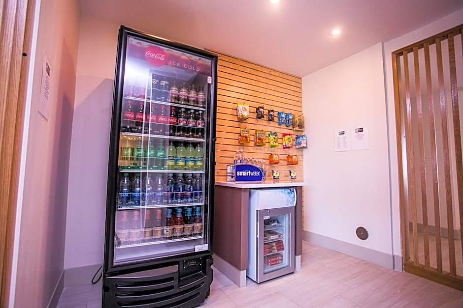 Holiday Inn Express and Suites Rehoboth Beach By IHG