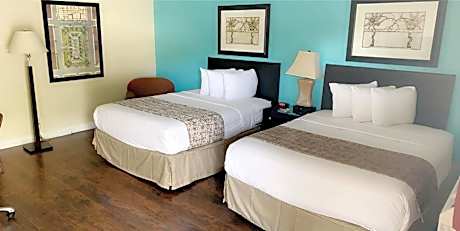 Deluxe Queen Room with Two Queen Beds - Non-Smoking