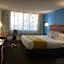 Days Inn & Suites by Wyndham Tallahassee Conf Center I-10