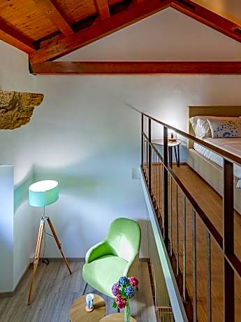 Deluxe Suite with Sea View