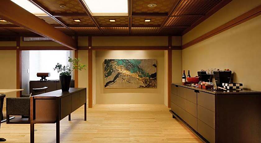 Takanawa Hanakohro (in Grand Prince Hotel Takanawa) 