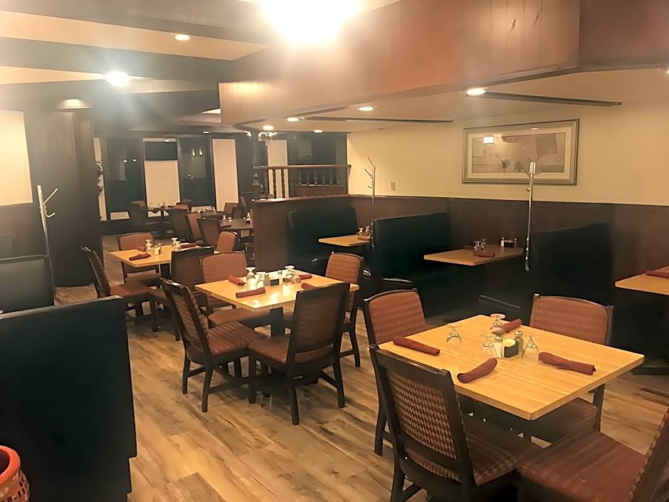 Albert Lea Inn and Suites