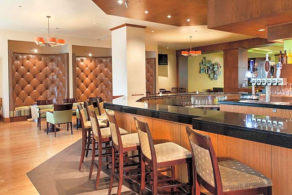DoubleTree By Hilton Omaha Downtown