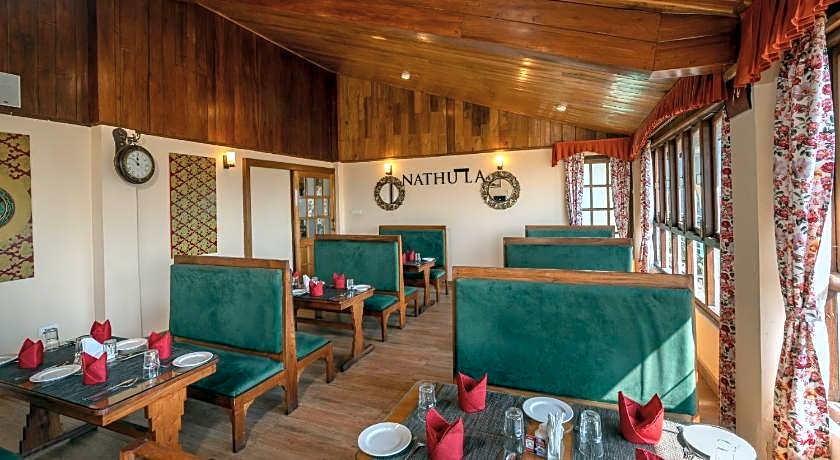 Summit Namnang Courtyard & Spa, Gangtok