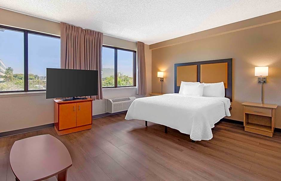 Extended Stay America Suites - Fort Lauderdale - Cypress Creek - NW 6th Way