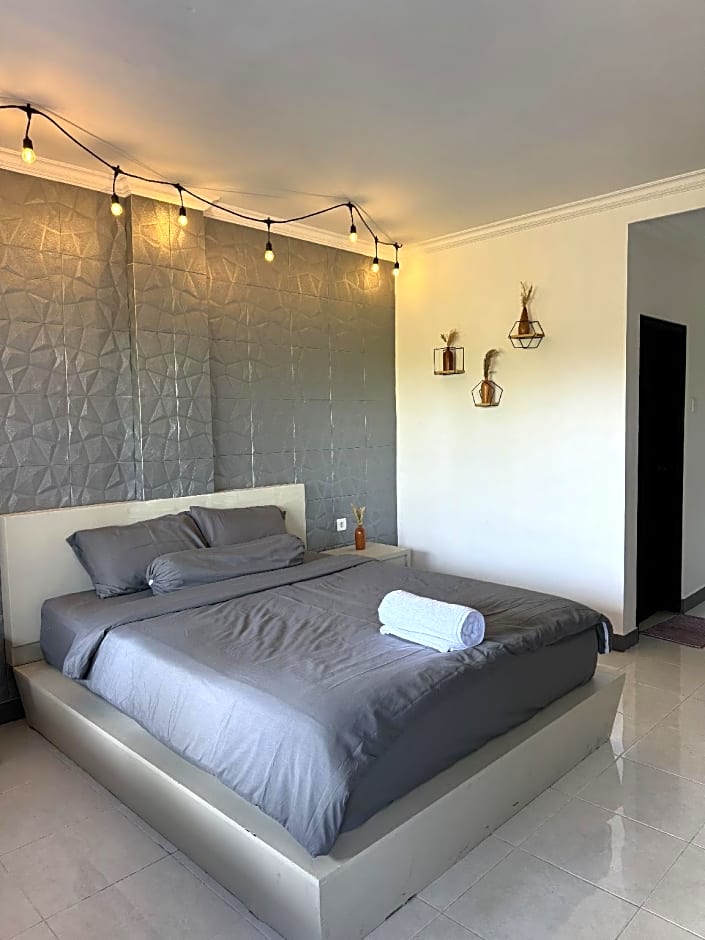 Pondok Sentana Guest House