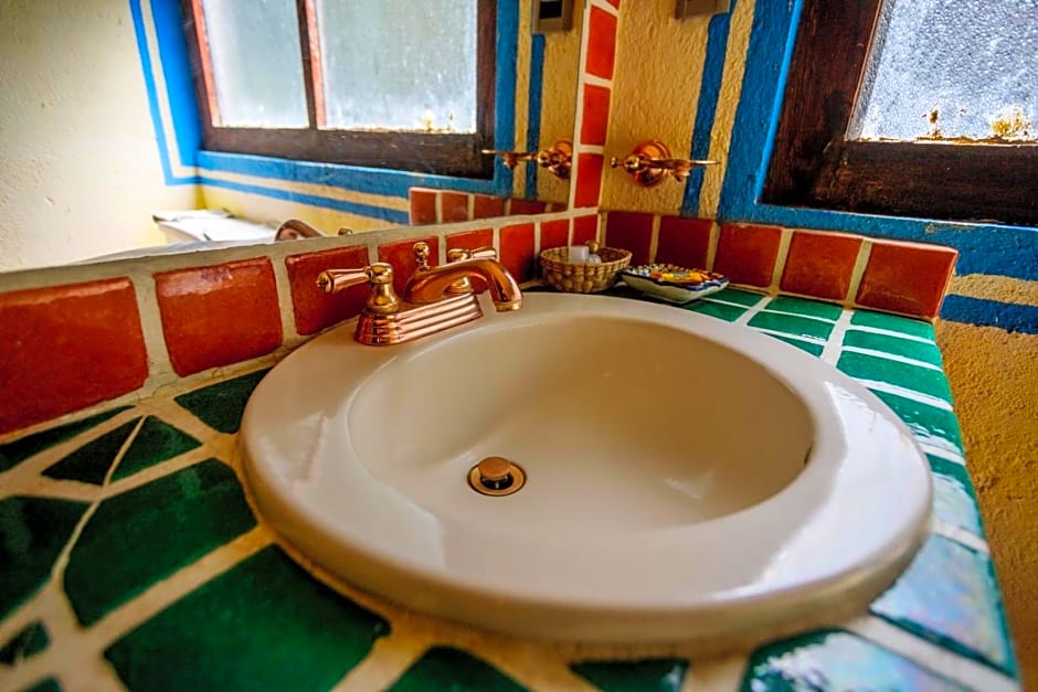 Lago Sol Hotel & Suites