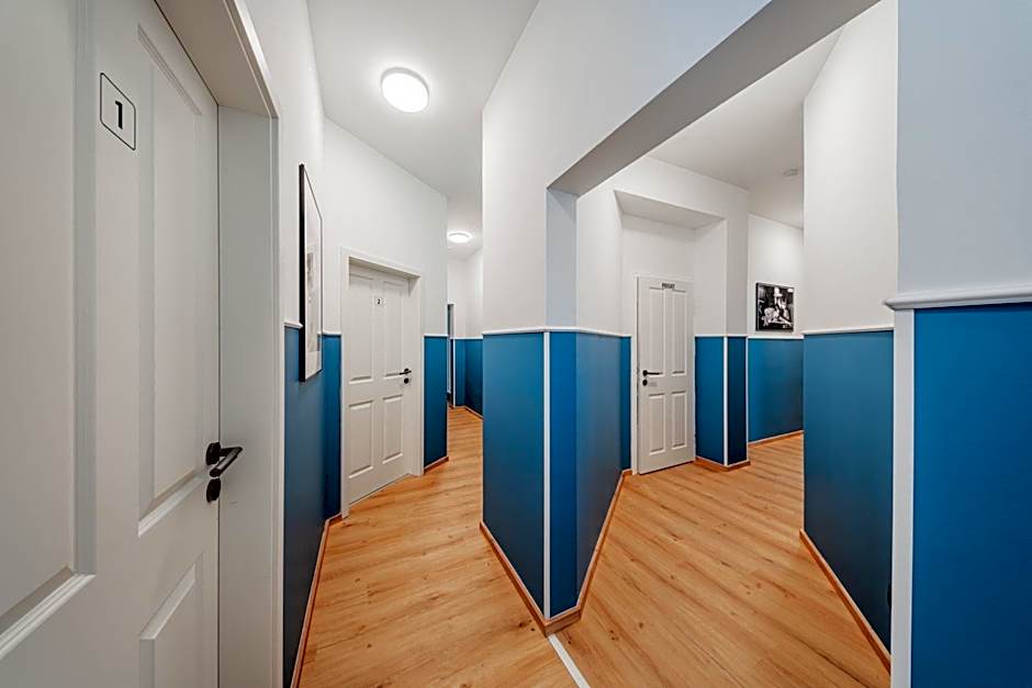 HOME1 - Rivé Boutique Hostel