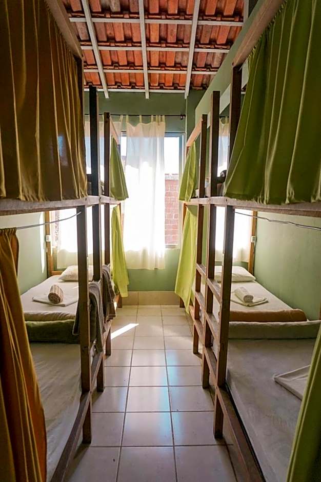 Banana Leaf Eco Hostel