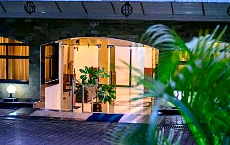 Pinecone Hotel Kisumu