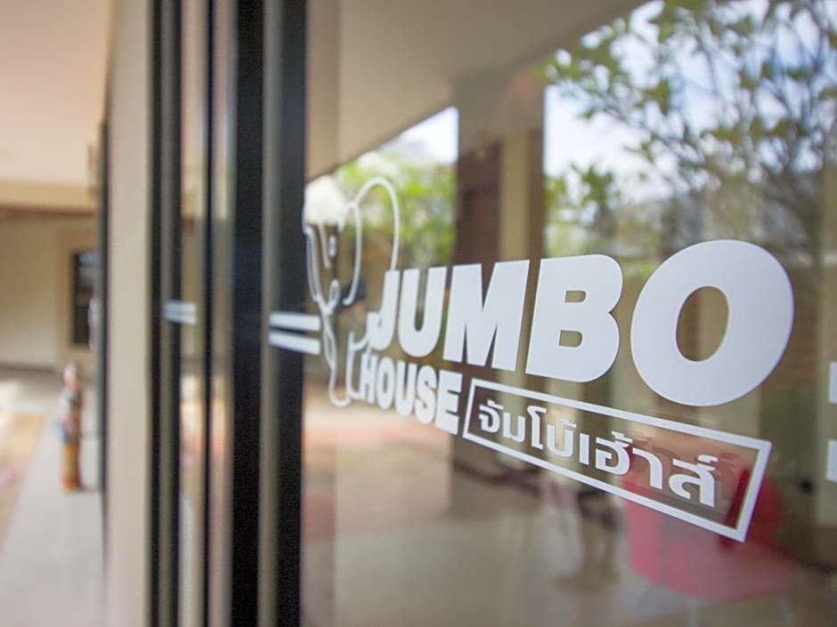 Jumbo House