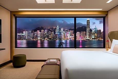 One-Bedroom Suite with Harbor View