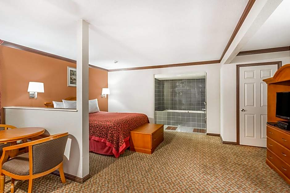 Days Inn by Wyndham Bishop