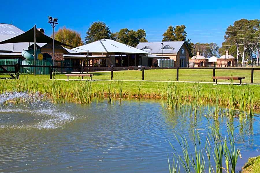 Potters Hotel & Brewery