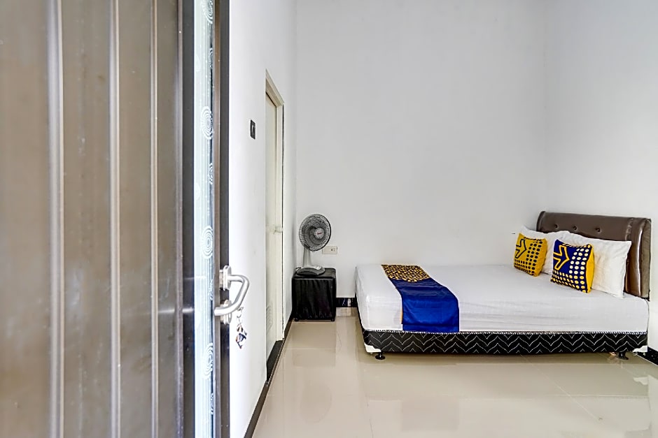 Hotel O Rumah Kost Gresik Syariah