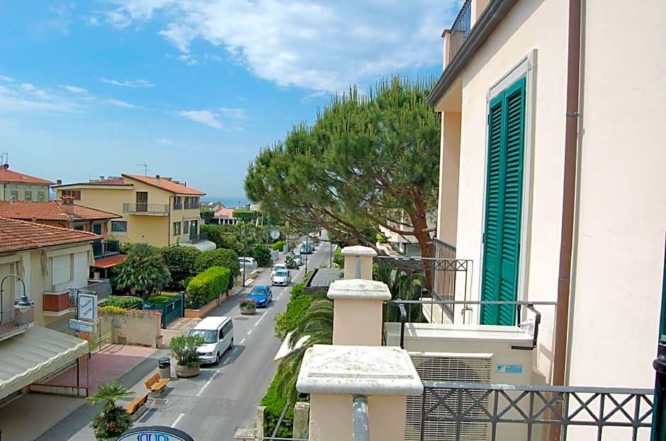 Riviera Residence