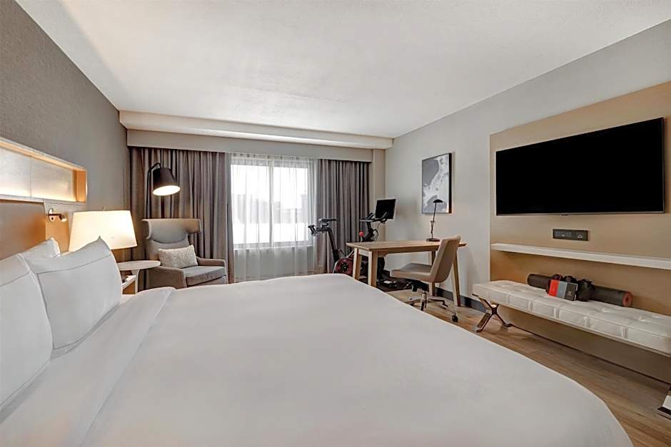DoubleTree by Hilton Davenport