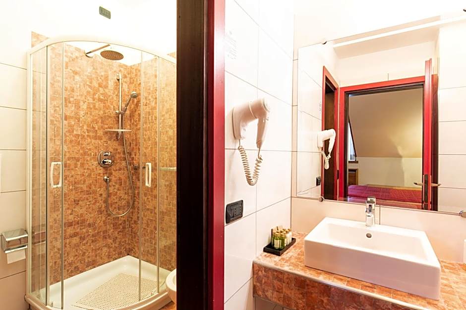 G. Hotel Des Alpes (Classic since 1912)
