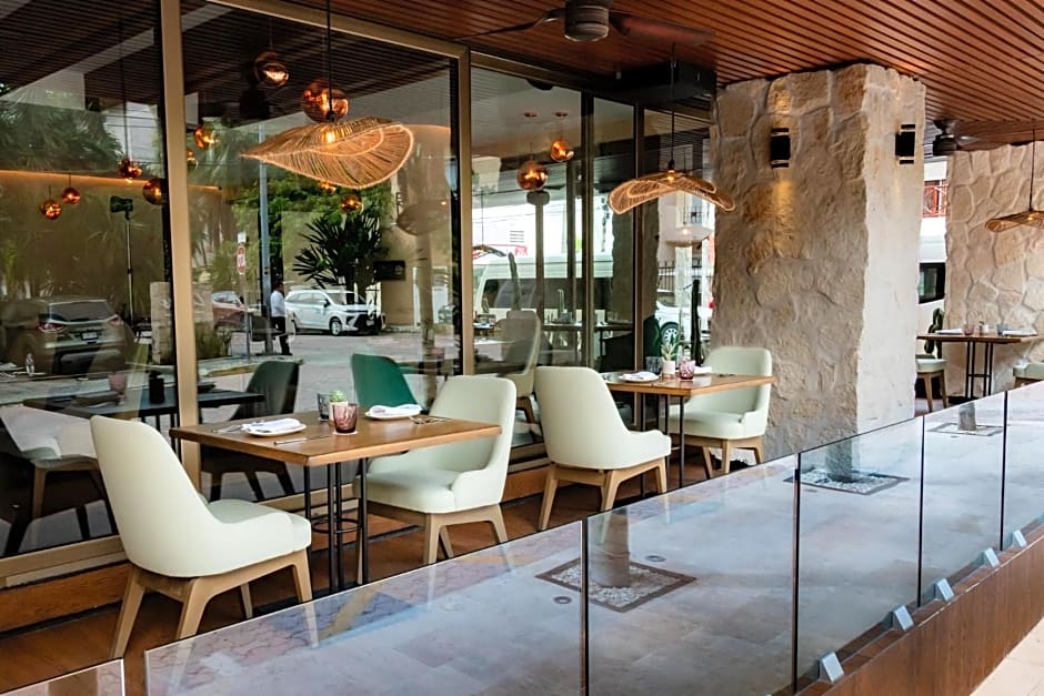 The Reef 28 - Adults Only - All Suites - Optional Gourmet All Inclusive