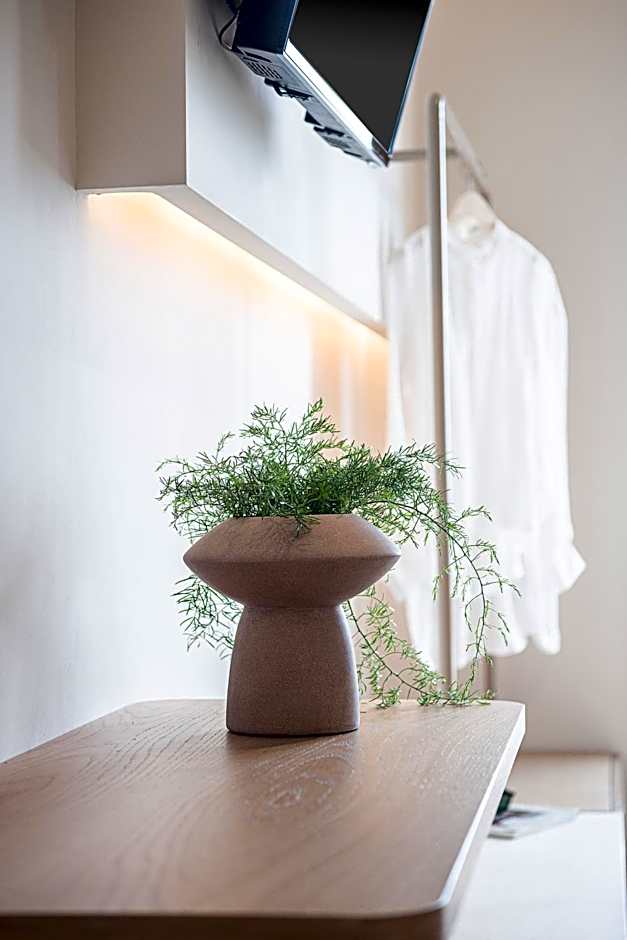 Esperides Beach Hotel Apartments