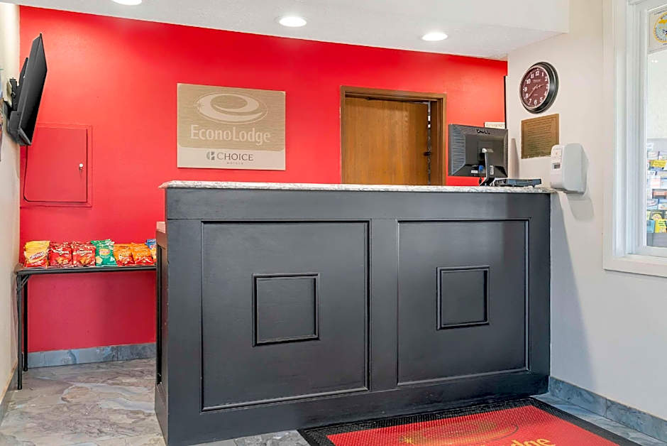 Econo Lodge Traverse City