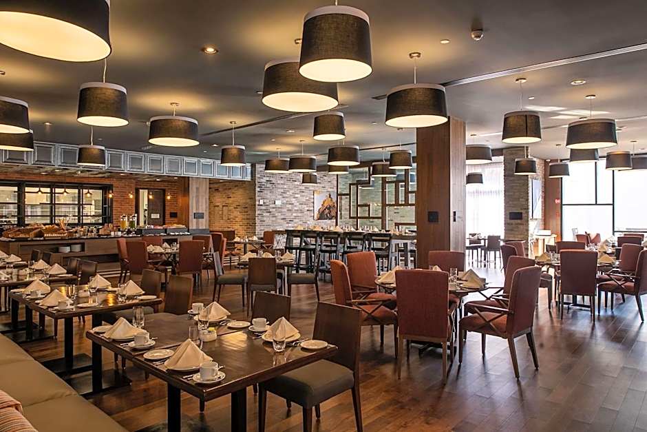 DoubleTree by Hilton Celaya