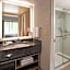 Hilton Fairfax, VA