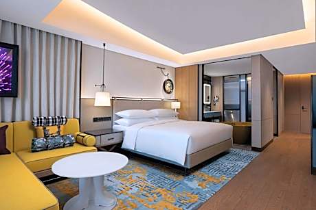 Premium Room, Guest room, 1 King, High floor