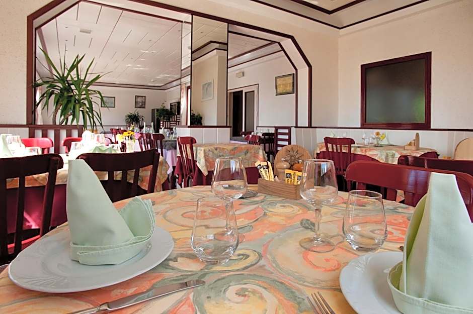 Logis Hotel & Spa Beau-Site