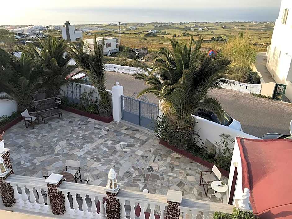 Maryloujohn Villas Oia