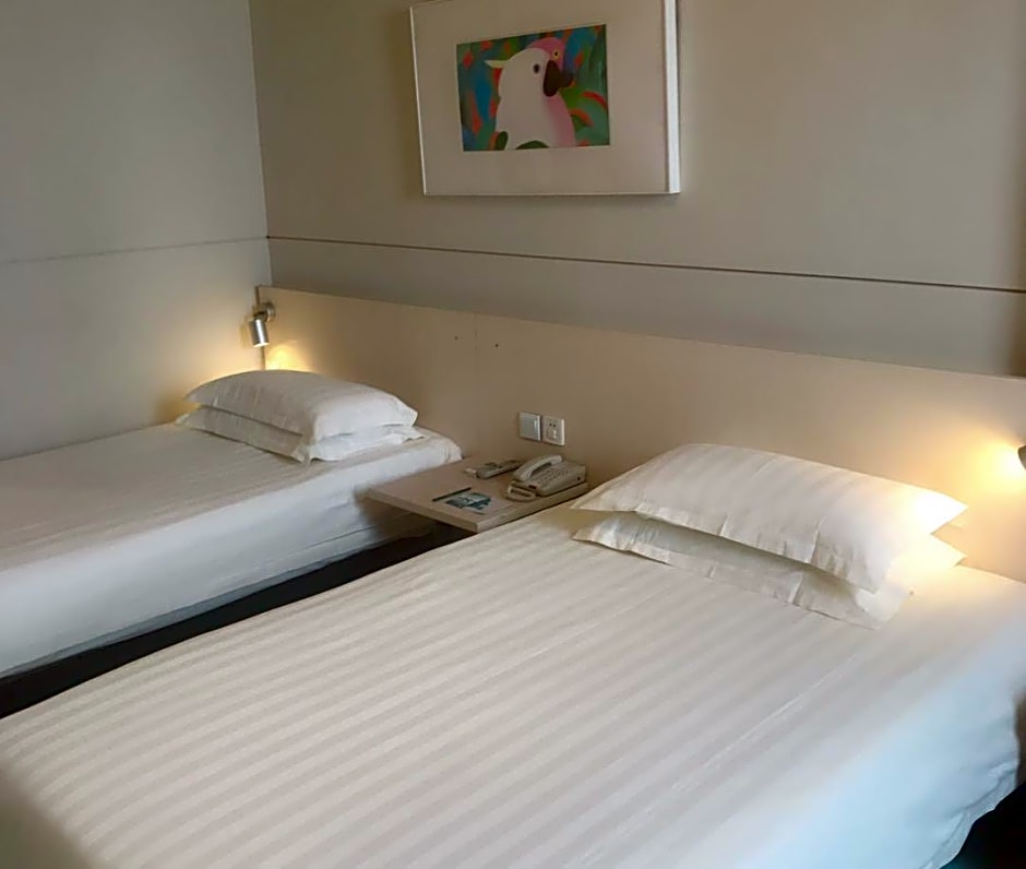 Jinjiang Inn Linyi Train Station Branch