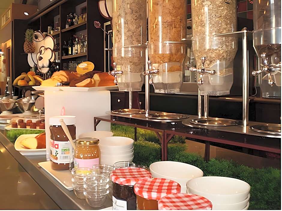 B&B HOTEL Bordeaux Merignac Cadera Aeroport