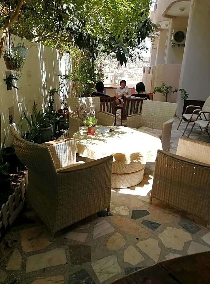 arya otel