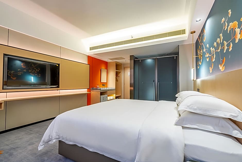 WAIFIDEN Hotel - Former Tokai Hotel (Free shuttle bus during Canton Fair)