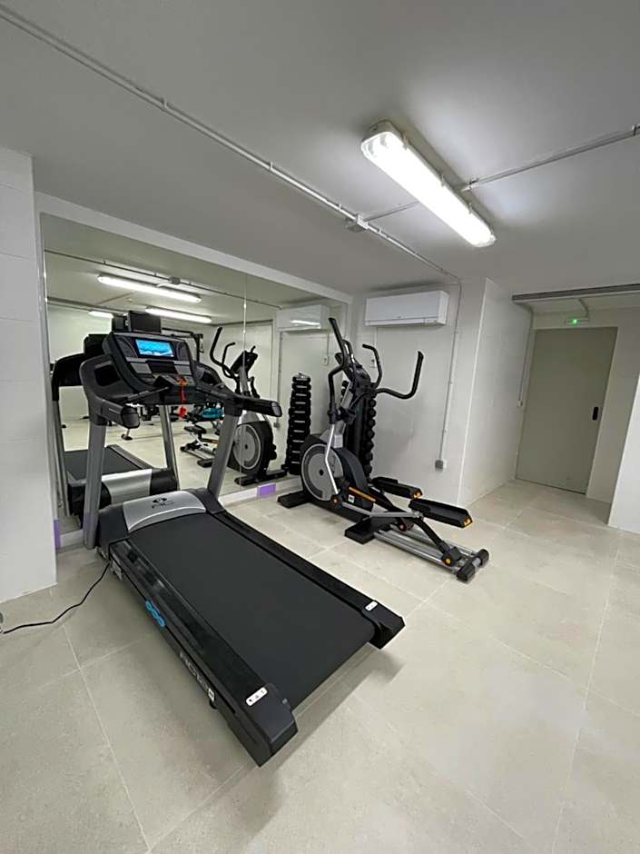 Apartamentos Playa Victoria - by Grupo Tribu