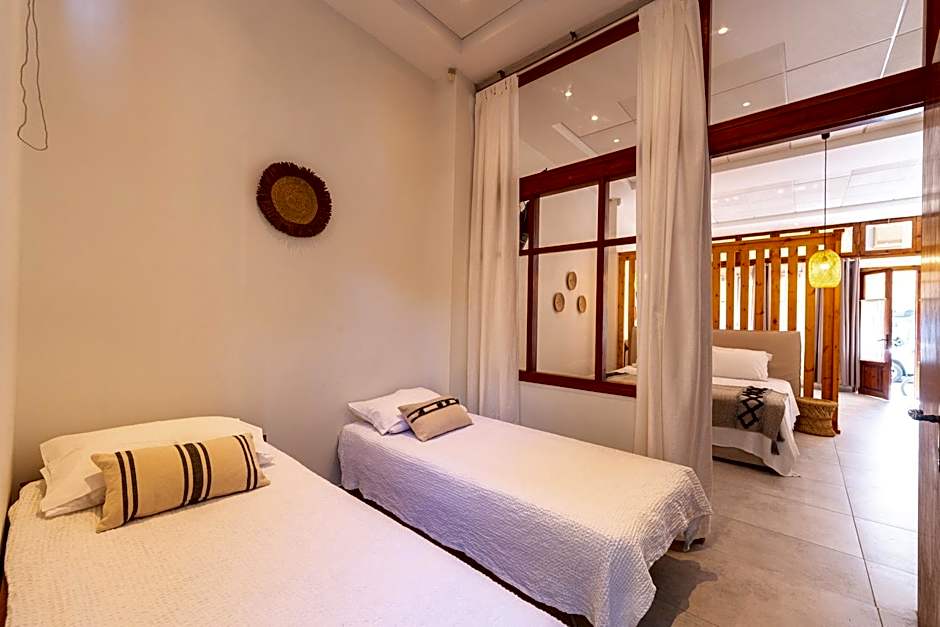 Aegina Town Cozy Escape