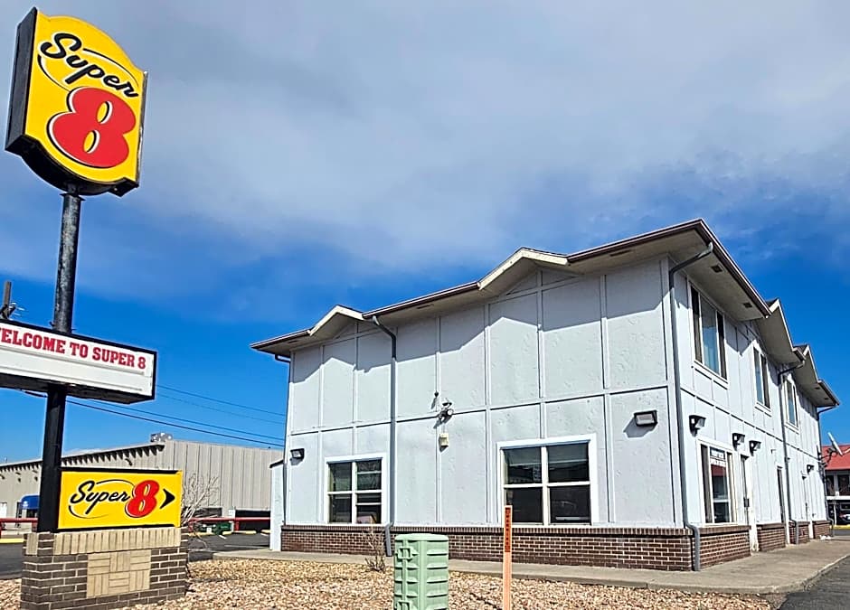 Super 8 by Wyndham Denver Central