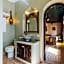 Kenzara Suites & Pool, Your private escape